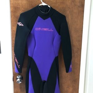 O’Neil 3mm full length wet suit